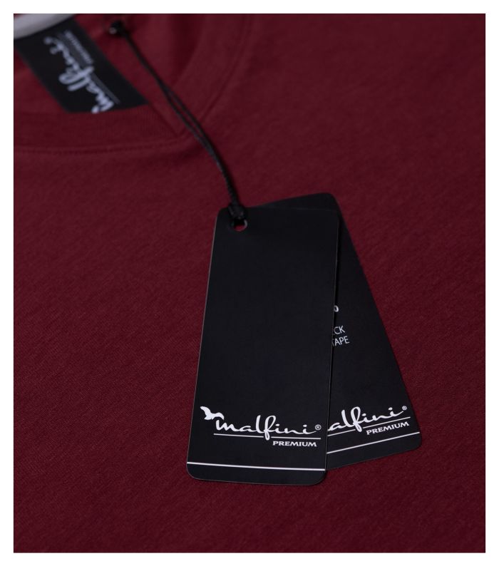 Футболка чоловіча синього кольору V-neck